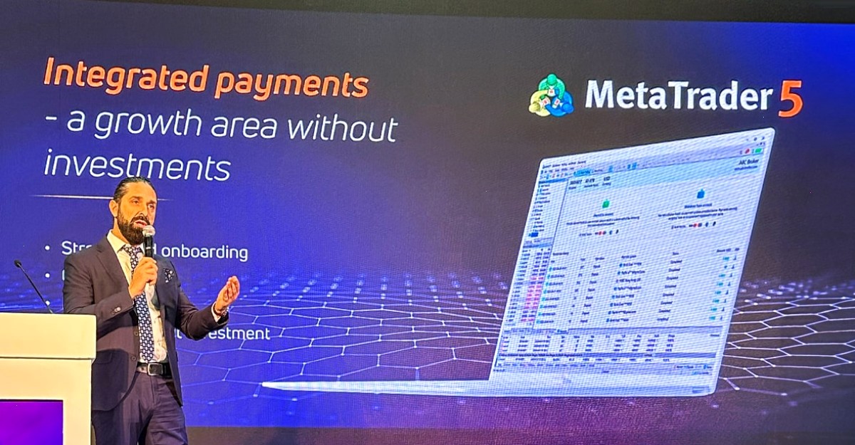 MT5_metatrader5官网_数据行情信息与相关工具参考站：MetaQuotes新产品在2023迪拜外汇博览会(Forex Expo Dubai 2023)上备受关注（封面配图）